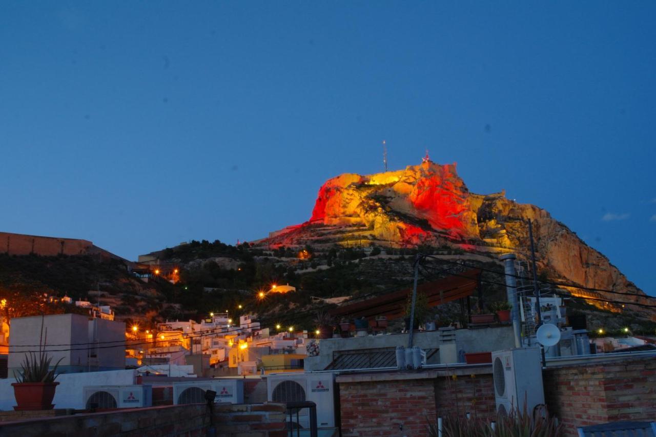 Penthouse. Old City Alicante Bagian luar foto